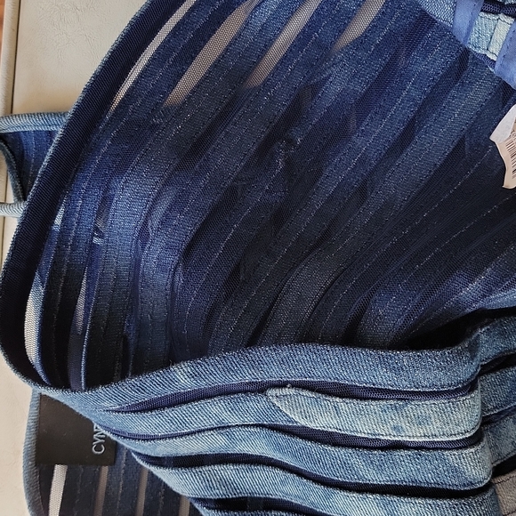 Cynthia Rowley top. - Picture 9 of 9